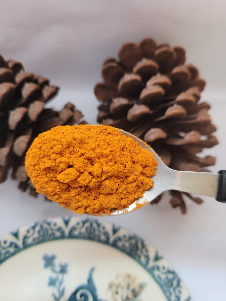 Máscara facial de cúrcuma: desinflama a pele beneficios do açafrao