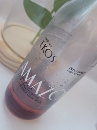 Usar óleo corporal no banho tem benefícios? quais são? WhatsApp Image 2025 10 24 At 13.59.35 Edited E1761325582577