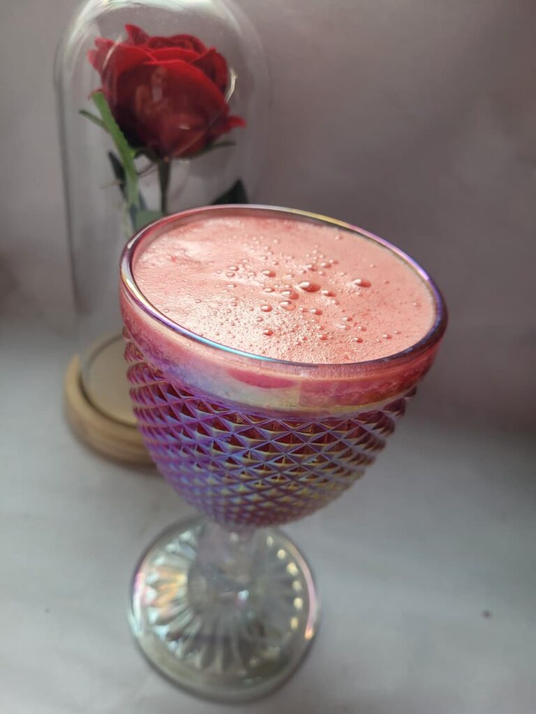 Suco de beterraba melhora a saúde Suco 768x1024