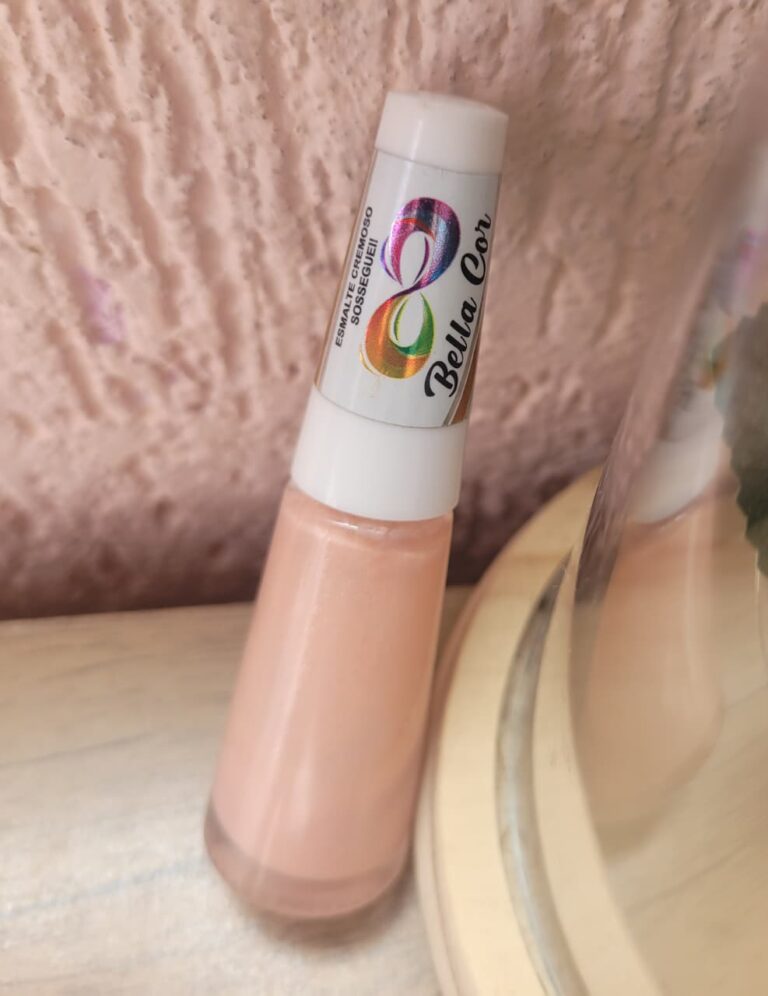 Resenha do Esmalte Sosseguei Bella cor esmalte rose bela cor